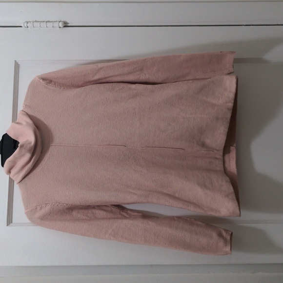 Size Small Calvin Klein Pink Turtleneck Sweater - Picture 1 of 6